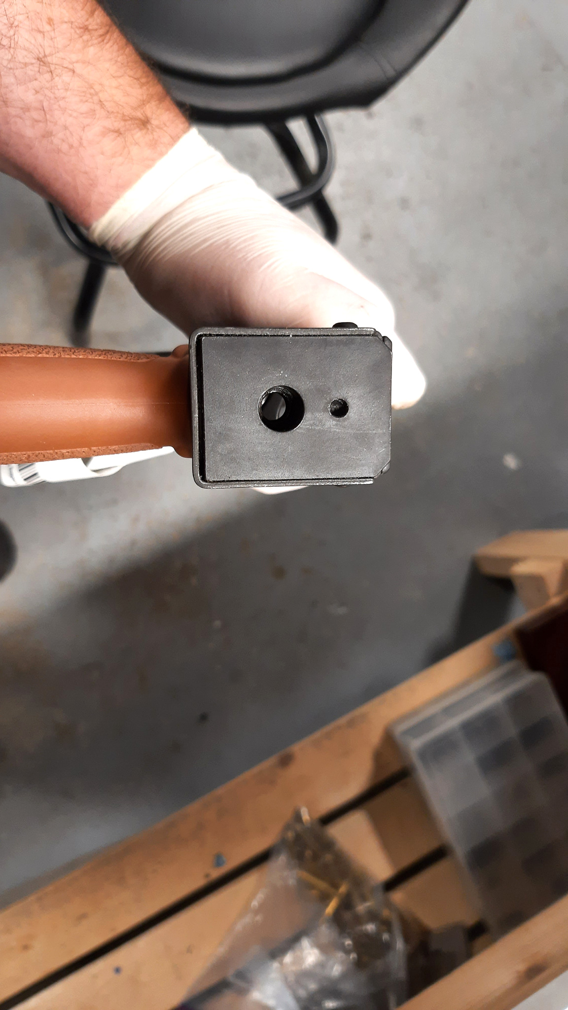 Rear trunnion before modification